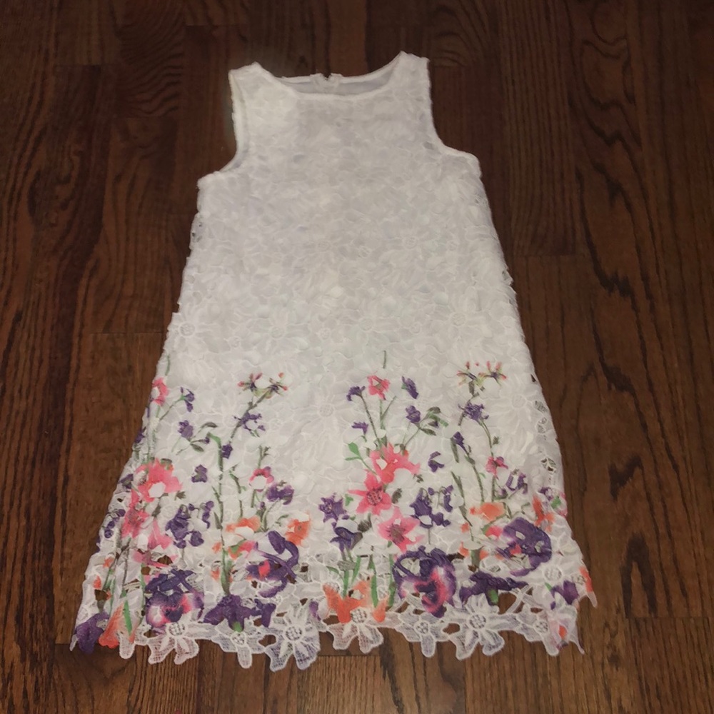 Super cute floral dress